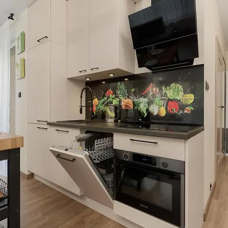 Lokum Vena With Terrace & Parking By Renters Lägenhet Wrocław