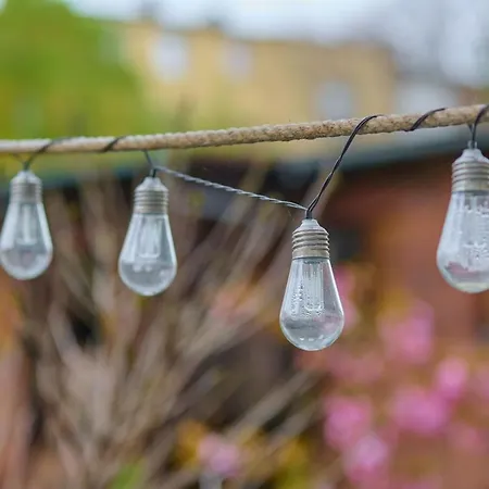 Lokum Vena With Terrace & Parking By Renters Apartment *